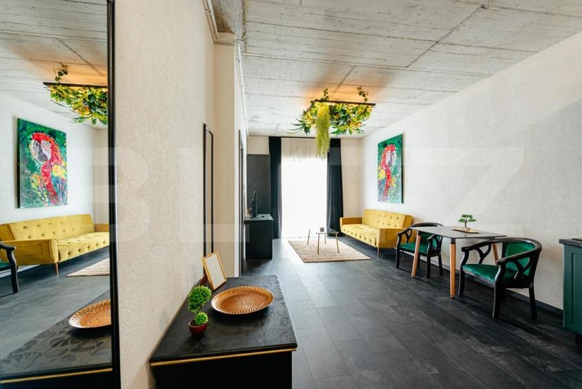Apartament cu 2 camere semidecomandat, mobilat în Mărăști