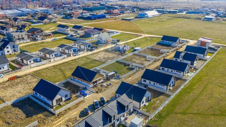 Teren Construcții intravilan de 399 mp, în Exterior Nord