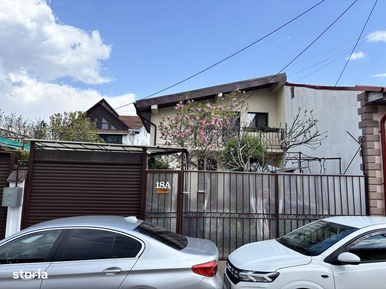 Casă cu 4 camere cu Teren 309 Mp în Aluniș