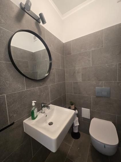 Apartament cu 2 camere semidecomandat, mobilat în Chitila