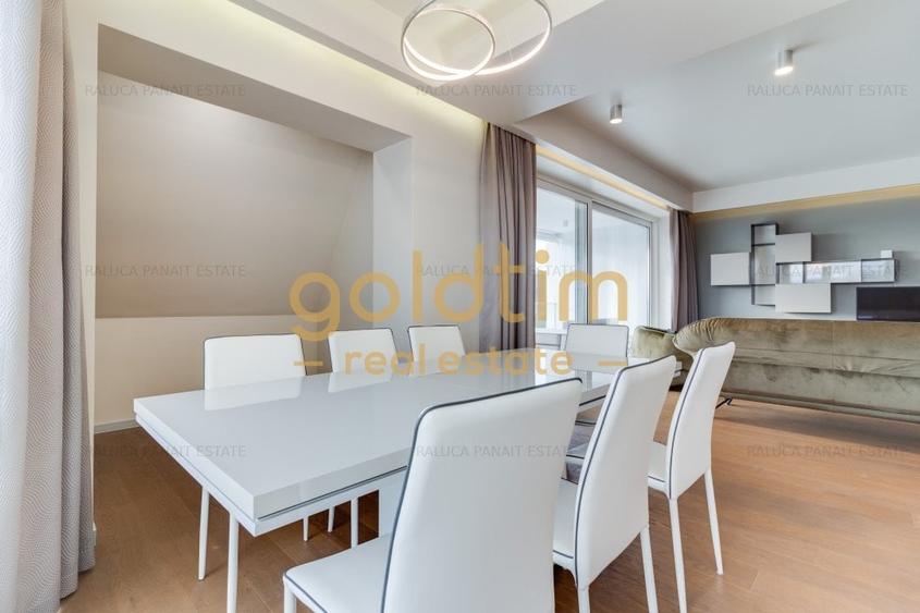 Apartament cu 4 camere nedecomandat, mobilat în Iancu Nicolae