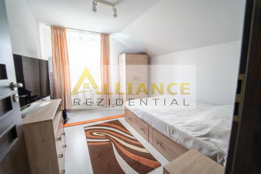 Casă individuală cu 4 camere decomandat cu Piscina în Berceni
