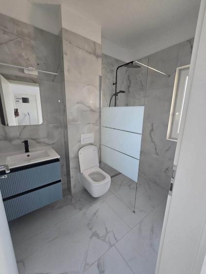 Duplex cu 4 camere cu Canalizare în Moșnița Nouă
