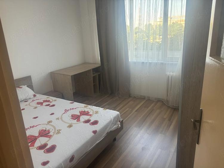 Apartament cu 2 camere semidecomandat în Berceni