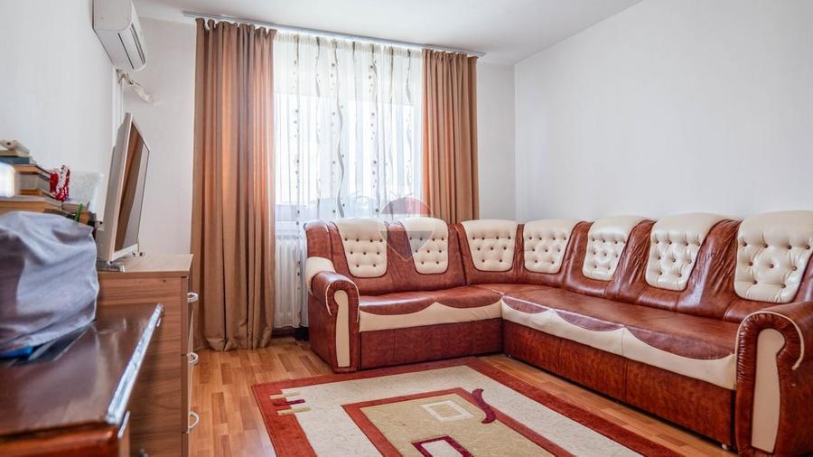 Apartament cu 2 camere semidecomandat, mobilat în Chișinau