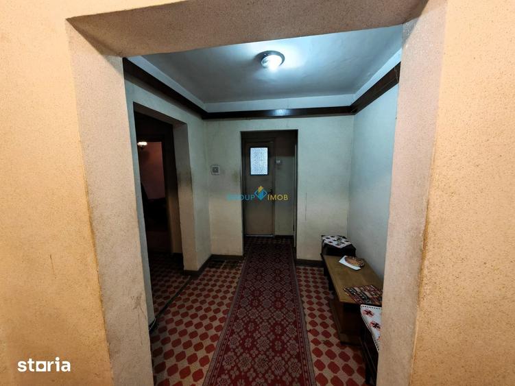 Apartament cu 2 camere decomandat în Cornișa