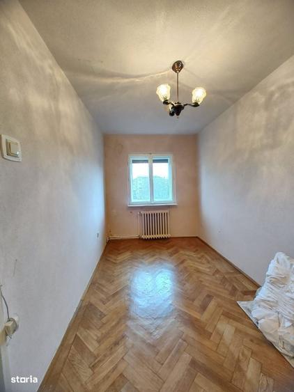 Apartament cu 3 camere în Gojdu