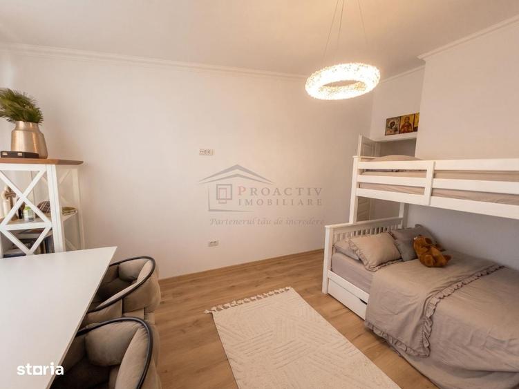 Apartament cu 3 camere decomandat în Ipotești
