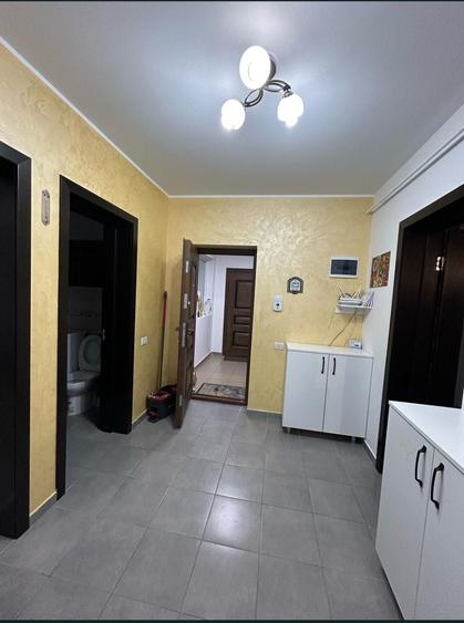 Apartament cu 2 camere decomandat în Sânpetru