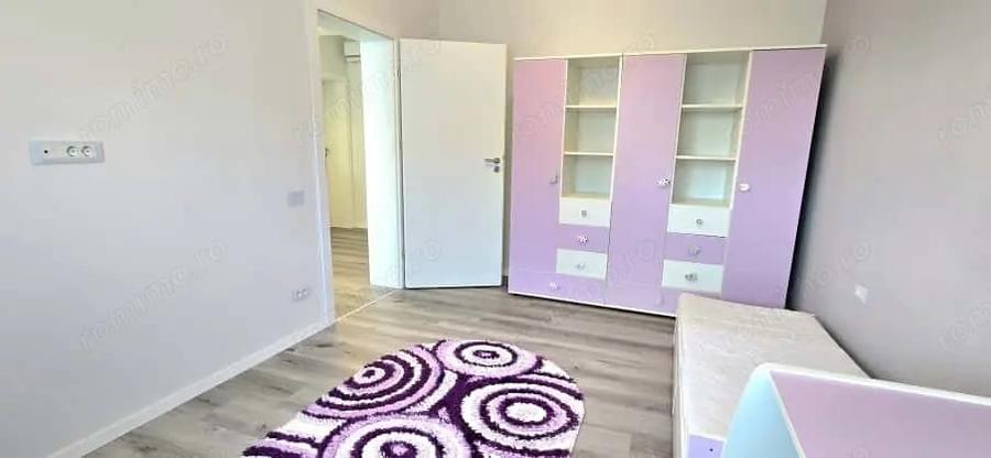 Casă cu 4 camere în Dumbrăvița