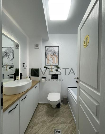 Apartament cu 4 camere semidecomandat, mobilat în Bună Ziua