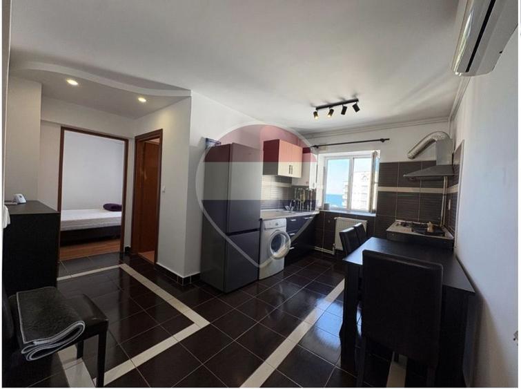 Apartament cu 2 camere semidecomandat în Tomis II