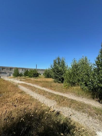 Teren Construcții intravilan de 14740 mp, în Sud-Est