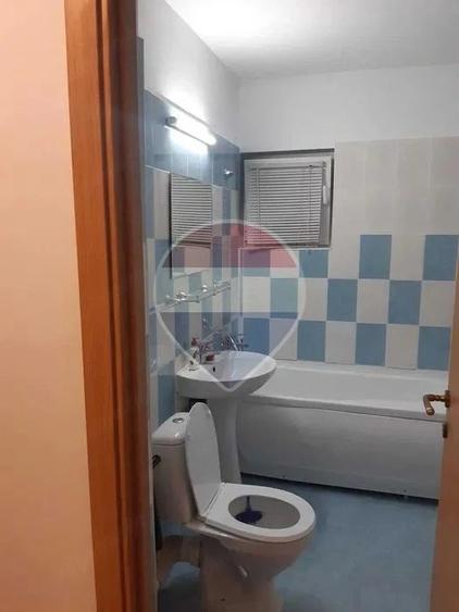 Apartament cu 2 camere semidecomandat în Canta