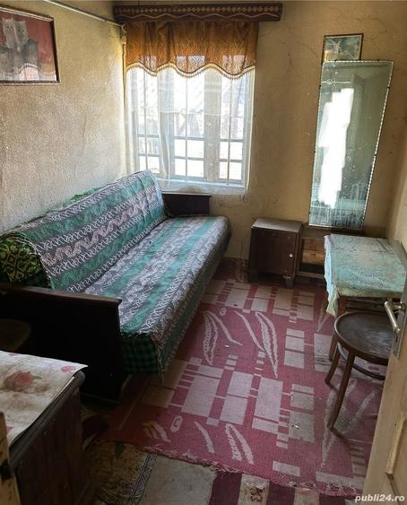 Casă cu 5 camere cu Teren 2000 Mp în Bălțești