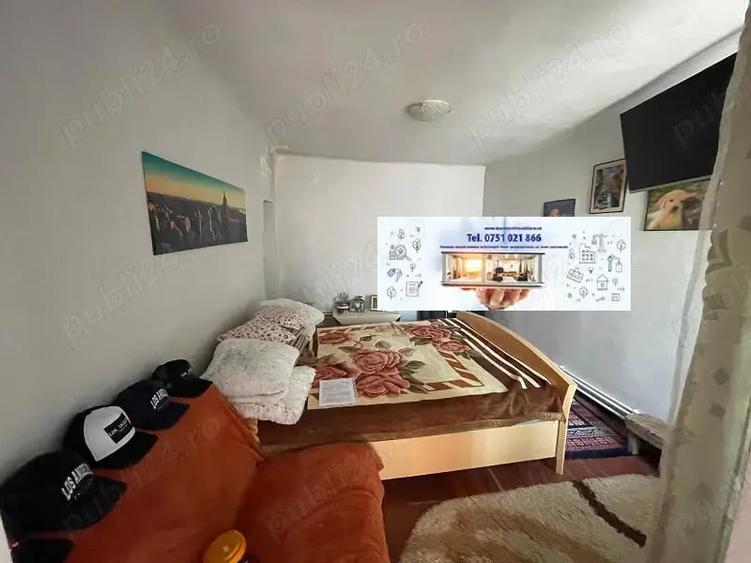 Casă cu 6 camere cu Teren 294 Mp în Central