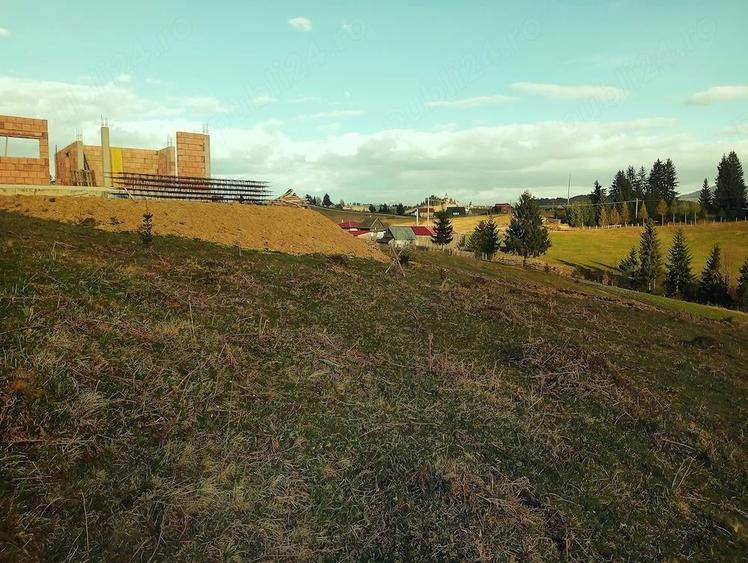 Teren de 1000 mp, în Prundu Bârgăului