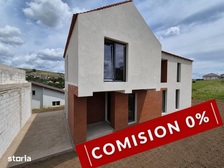 Casă cu 4 camere cu Teren 492 Mp în Chinteni