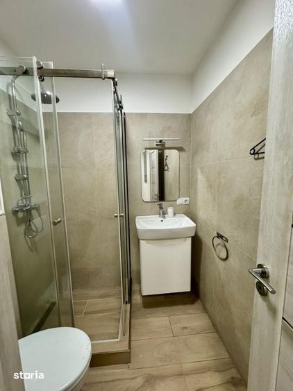 Apartament cu 2 camere decomandat în Între Lacuri