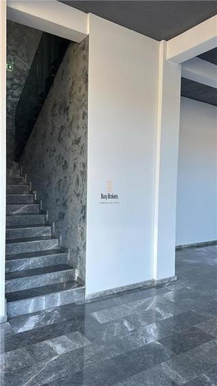 Spațiu comercial, de 230 mp, în Șelimbăr