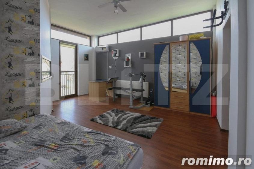 Casă cu 5 camere cu Teren 850 Mp în Sântana de Mureș