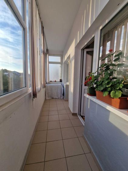 Apartament cu 3 camere decomandat în Banat