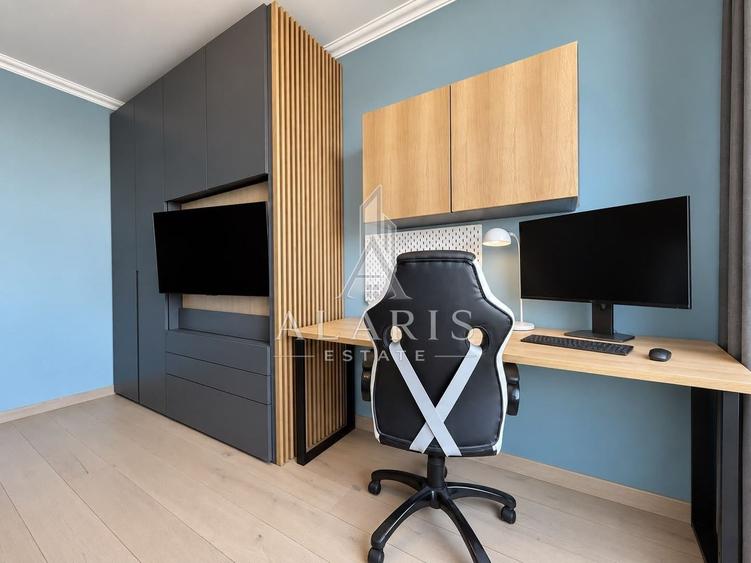 Apartament cu 3 camere semidecomandat, mobilat în Take Ionescu