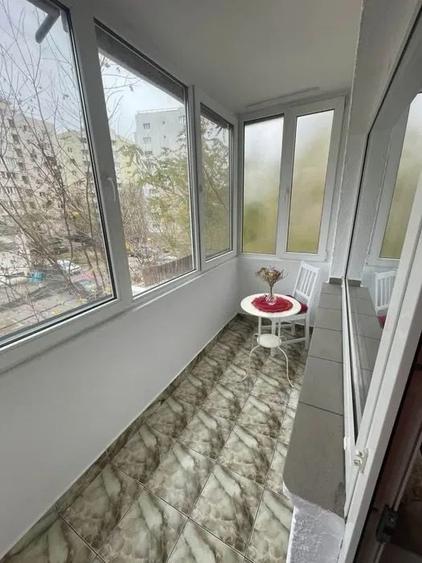 Apartament cu 2 camere decomandat, mobilat în Vitan Mall