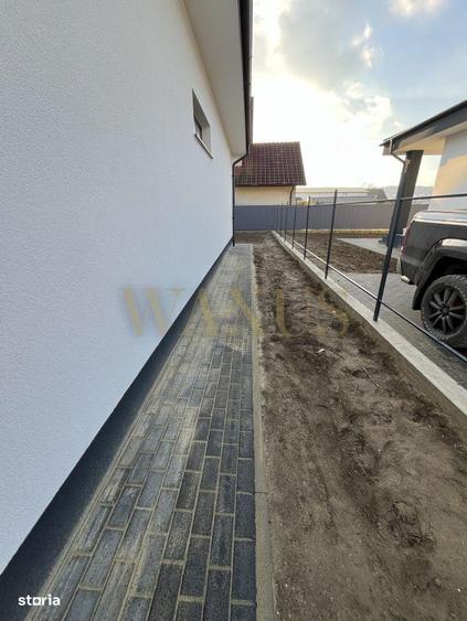 Casă cu 4 camere cu Teren 500 Mp în Central