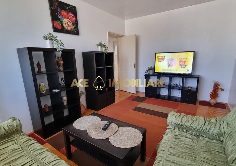 Apartament cu 3 camere decomandat, mobilat în Drumul Taberei
