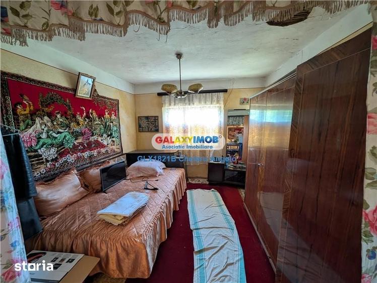 Casă cu 3 camere cu Teren 3000 Mp în Gruiu