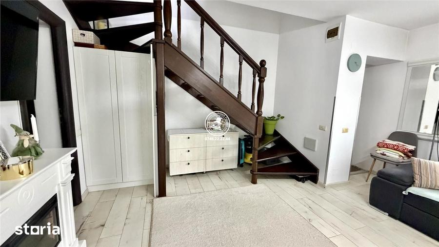 Casă cu 3 camere decomandat cu Teren 473 Mp în Aroneanu