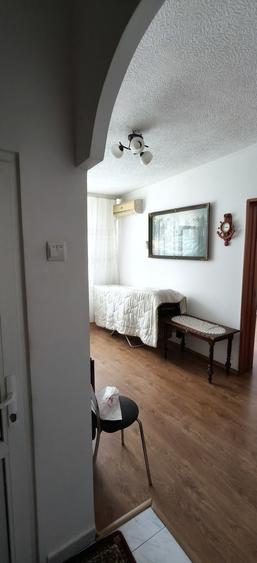 Apartament cu 2 camere semidecomandat în Pantelimon