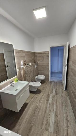 Apartament cu 3 camere în Sud