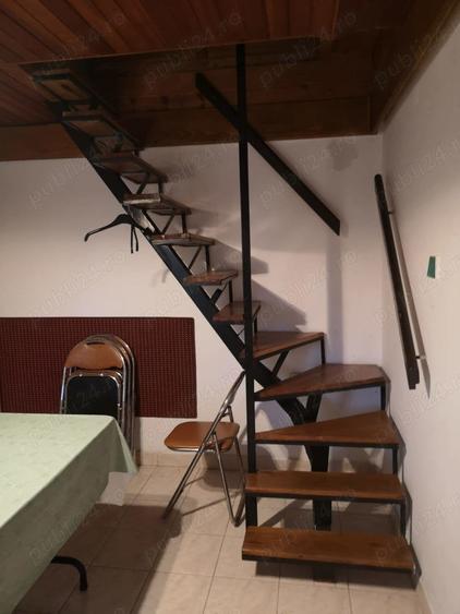 Casă cu 2 camere în Central