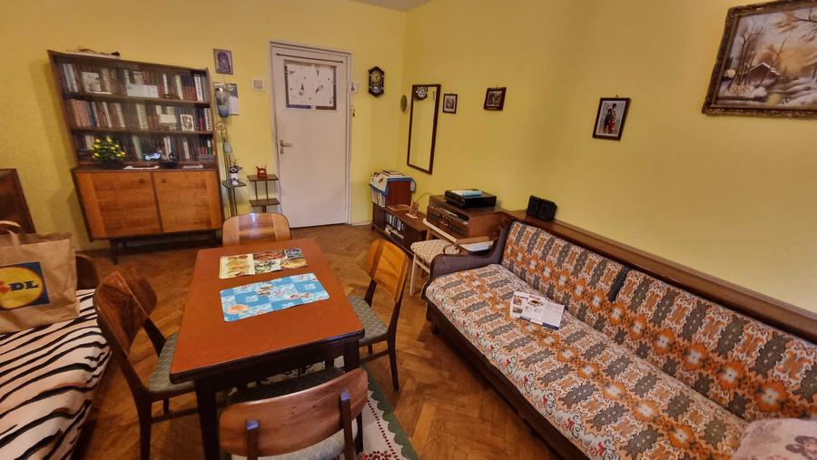 Garsonieră decomandată în Nord