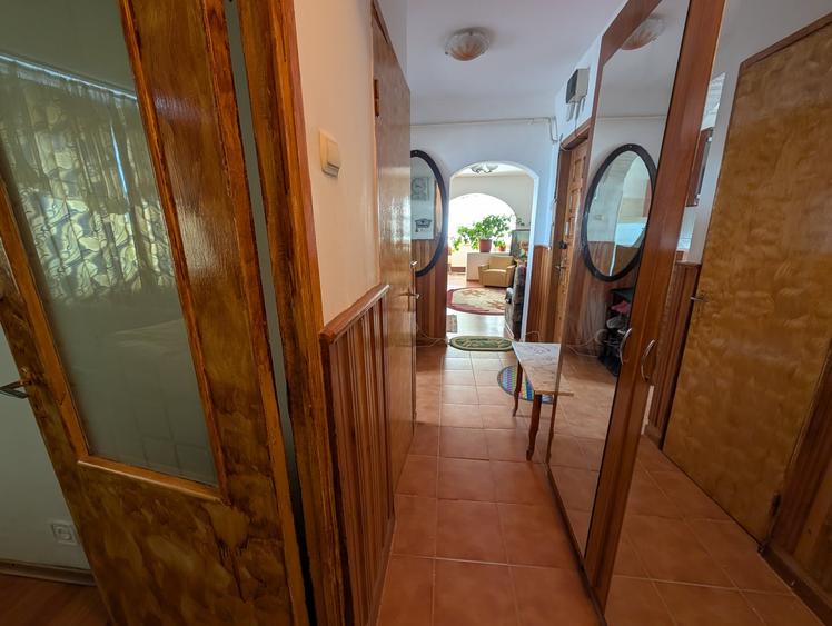 Apartament 3 camere Buhuși - Republicii Penny - 5