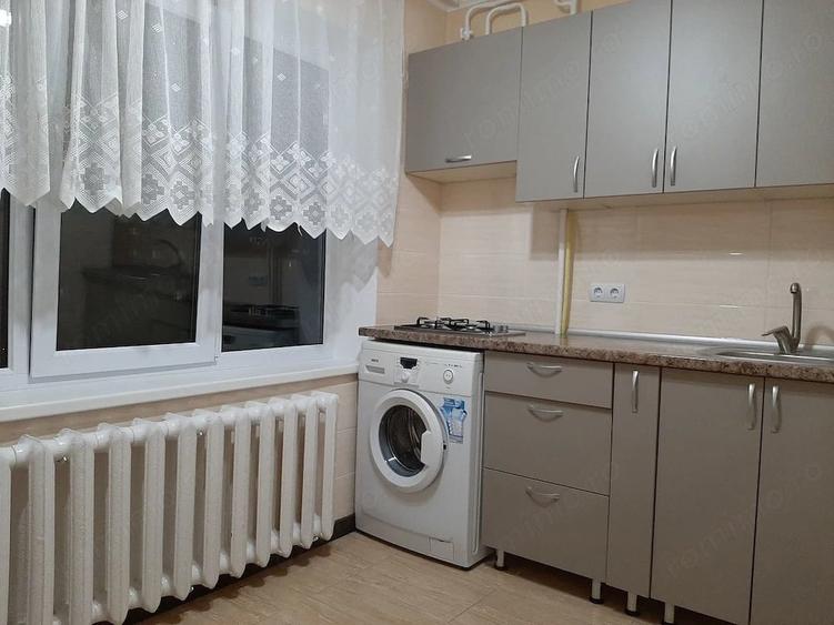 Garsonieră decomandată în Domenii