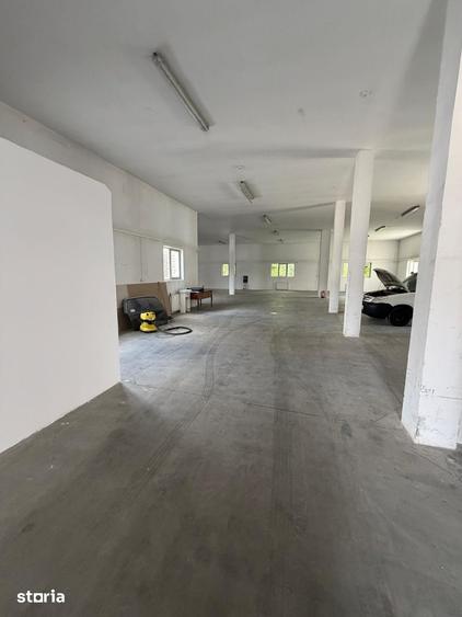Spațiu comercial, de 460 mp, în Chiajna