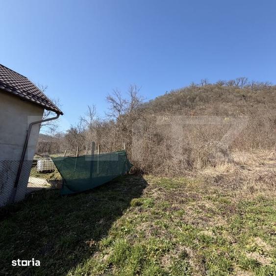 Teren de 2156 mp, în Central