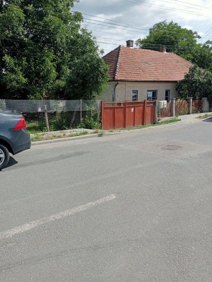 Casă cu 2 camere în Central