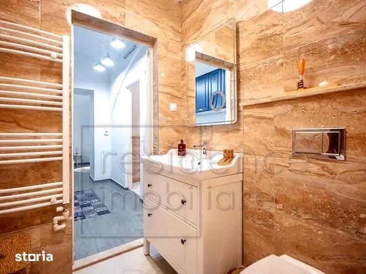 Garsonieră decomandată în Central