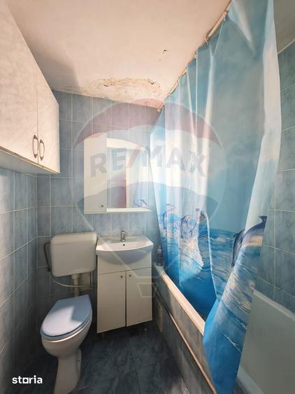 Apartament cu 3 camere decomandat, mobilat în Titan — fotografia 3