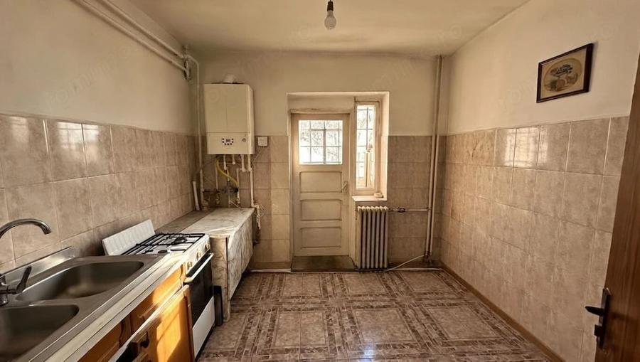 Apartament cu 2 camere decomandat în Popa Șapcă