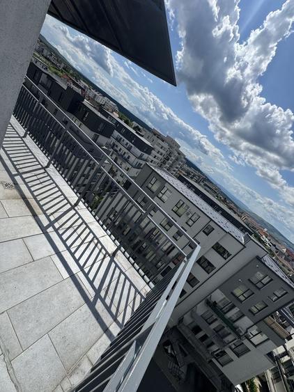 Apartament cu 2 camere semidecomandat în Europa