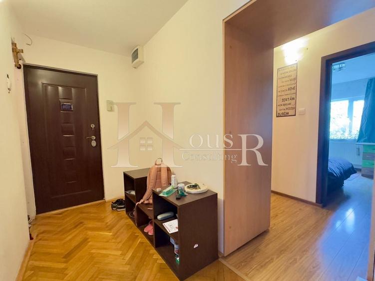 Apartament cu 4 camere decomandat, mobilat în Steaua