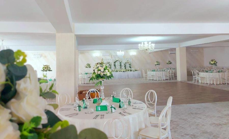 Spațiu comercial, de 917 mp, în Pechea
