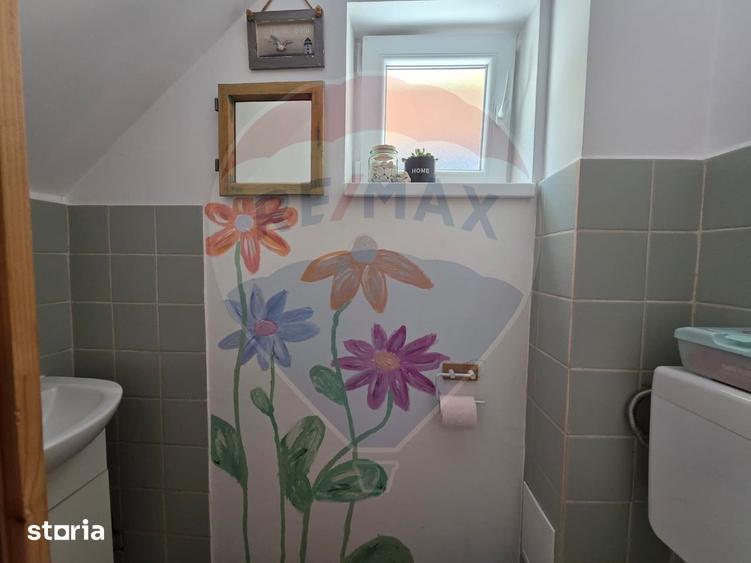 Casă cu 3 camere cu Teren 614 Mp în Central