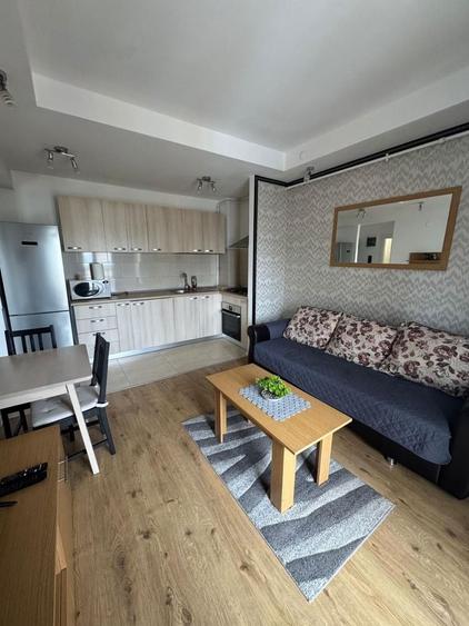 Apartament cu 2 camere decomandat în Tunari