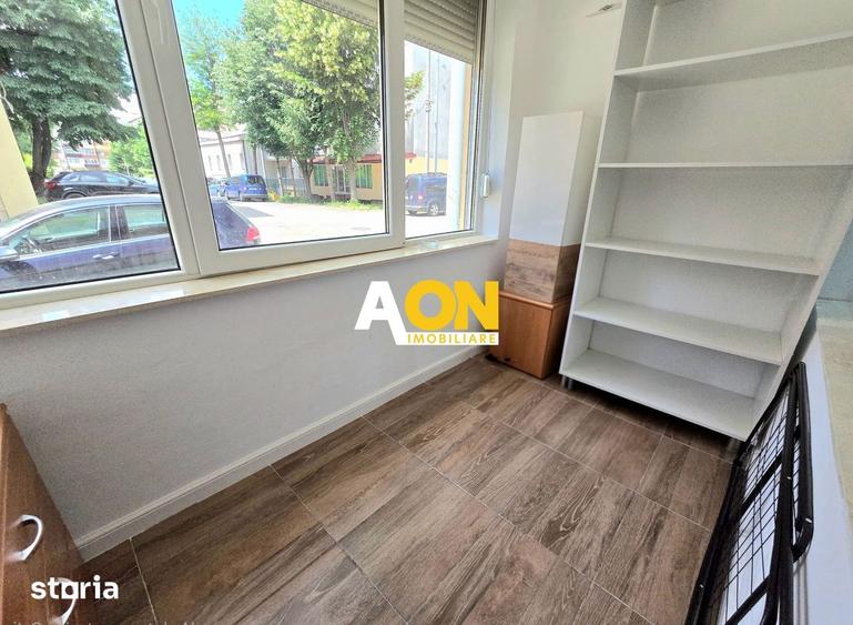 Apartament cu 3 camere, mobilat în Cetate
